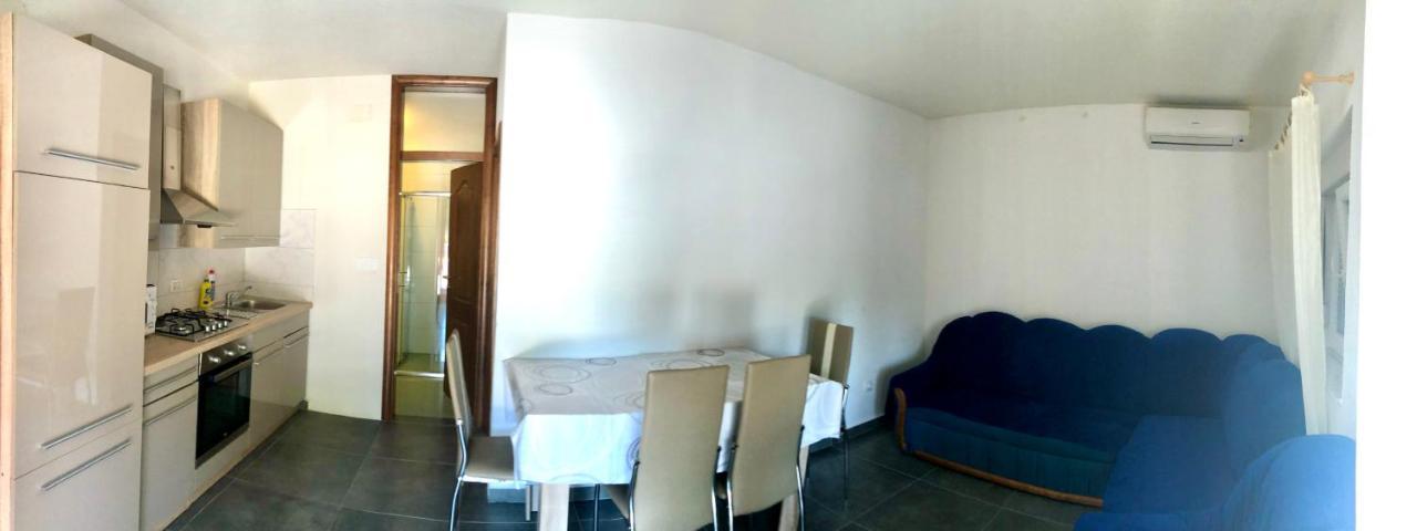 Apartmani Janja Starigrad Paklenica Exterior foto
